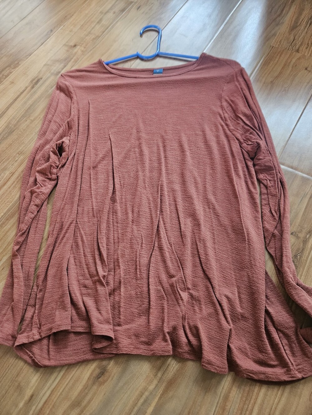 Old Navy Long Sleeve Scoop Neck Top - Rusty Rose Size M